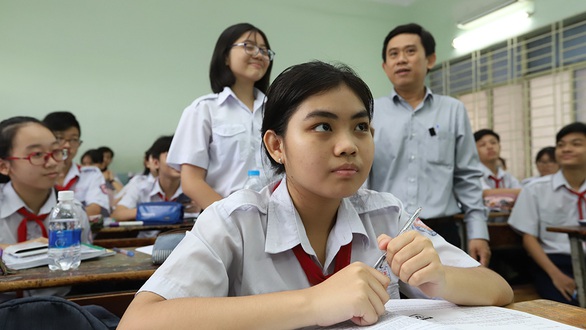 Thi tuyển sinh lớp 10: Đừng để mất điểm vì những sai sót nhỏ - Ảnh 2. Thi tuyển sinh lớp 10: Đừng để mất điểm vì những sai sót nhỏ - Ảnh 2.