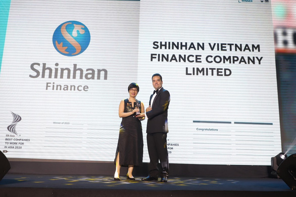 Shinhan Finance là một trong những nơi làm việc tốt nhất Châu Á năm 2020 - Ảnh 1.
