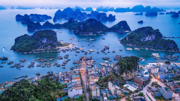 Vân Đồn sẽ trở thành điểm đến du lịch nghỉ dưỡng mới của miền Bắc? - Ảnh 1. Vân Đồn sẽ trở thành điểm đến du lịch nghỉ dưỡng mới của miền Bắc? - Ảnh 1.