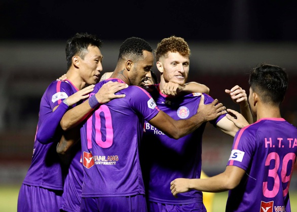 Chuỗi 7 trận bất bại giúp CLB Sài Gòn lãnh gần hết giải thưởng tháng 3 và 6 ở V-League - Ảnh 1. Chuỗi 7 trận bất bại giúp CLB Sài Gòn lãnh gần hết giải thưởng tháng 3 và 6 ở V-League - Ảnh 1.