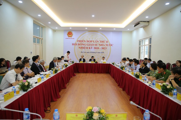 Một số thành viên Hội đồng giáo sư ngành bị loại - Ảnh 1. Một số thành viên Hội đồng giáo sư ngành bị loại - Ảnh 1.