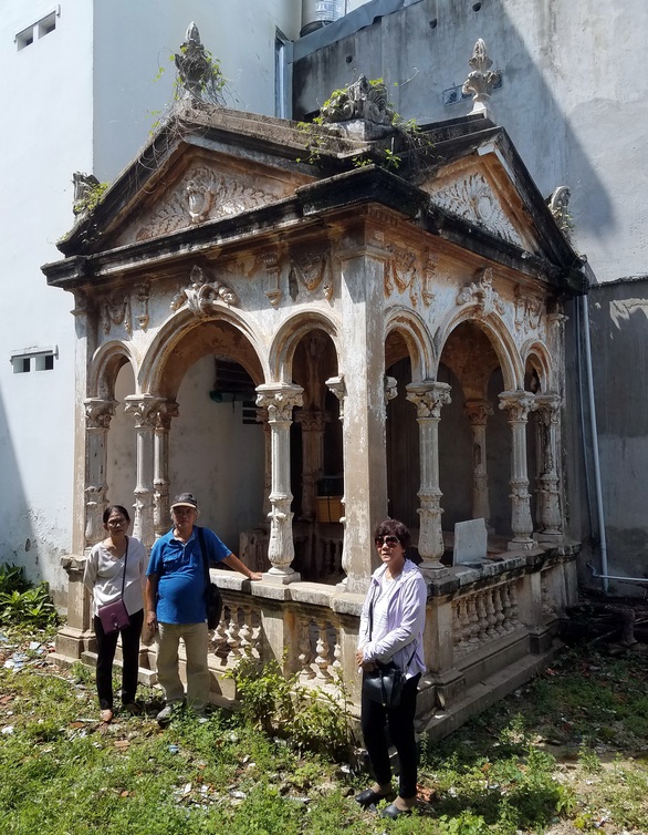 Đi tìm viếng mộ Trương Minh Ký: Dấu vết danh nhân kẹt giữa bêtông đô thị - Ảnh 1. Đi tìm viếng mộ Trương Minh Ký: Dấu vết danh nhân kẹt giữa bêtông đô thị - Ảnh 1.