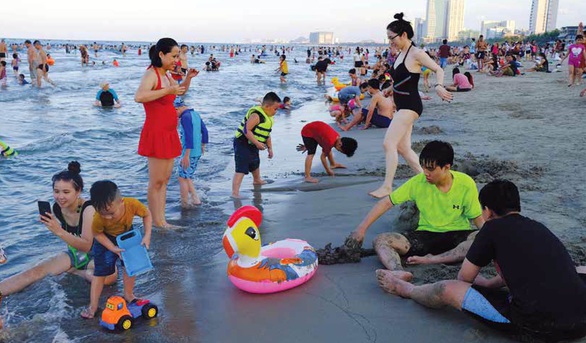 Phá cách để kéo khách ra biển - Ảnh 1. Phá cách để kéo khách ra biển - Ảnh 1.