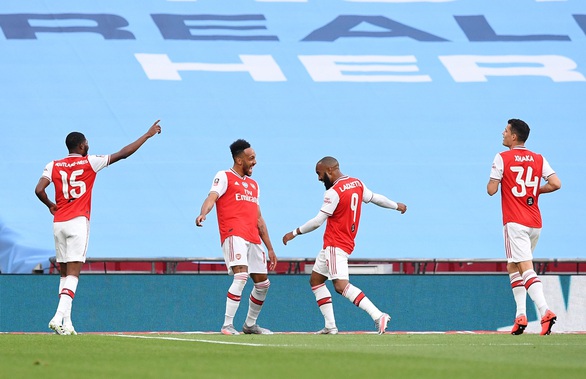 Aubameyang rực sáng, Arsenal hạ Man City vào chung kết Cúp FA - Ảnh 1. Aubameyang rực sáng, Arsenal hạ Man City vào chung kết Cúp FA - Ảnh 1.
