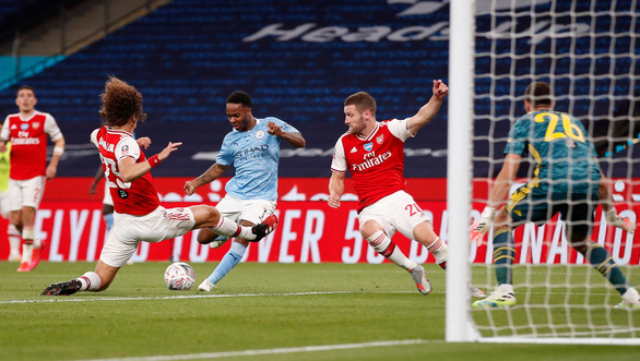 Aubameyang rực sáng, Arsenal hạ Man City vào chung kết Cúp FA - Ảnh 2. Aubameyang rực sáng, Arsenal hạ Man City vào chung kết Cúp FA - Ảnh 2.