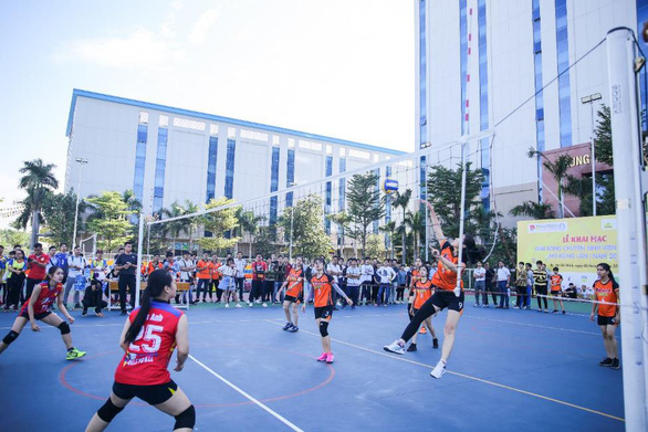 HUTECH xét tuyển học bạ đến 31-7: Giai đoạn vàng để trúng tuyển đúng ngành yêu thích - Ảnh 3. HUTECH xét tuyển học bạ đến 31-7: Giai đoạn vàng để trúng tuyển đúng ngành yêu thích - Ảnh 3.