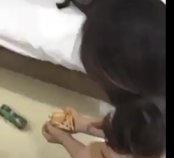 Người dọn phòng bị du khách cố tình làm bẩn: Đời tôi chưa bao giờ gặp cảnh này - Ảnh 1. Người dọn phòng bị du khách cố tình làm bẩn: Đời tôi chưa bao giờ gặp cảnh này - Ảnh 1.