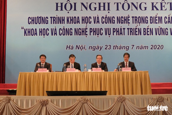 Dựa vào khoa học công nghệ để thu hẹp khoảng cách với các nước tiên tiến - Ảnh 2. Dựa vào khoa học công nghệ để thu hẹp khoảng cách với các nước tiên tiến - Ảnh 2.