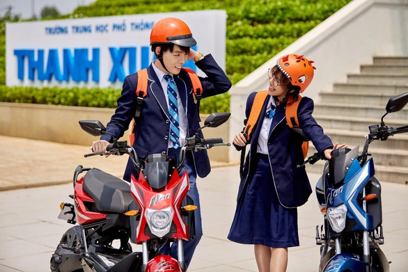 Đức Phúc nổi bật trong vai trò Đại sứ thương hiệu mới mang tinh thần thanh xuân trẻ trung - Ảnh 4. Đức Phúc nổi bật trong vai trò Đại sứ thương hiệu mới mang tinh thần thanh xuân trẻ trung - Ảnh 4.