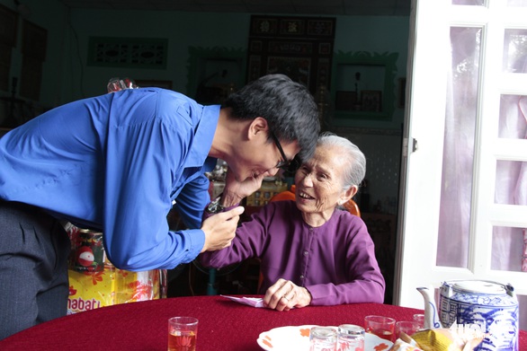 Mẹ Việt Nam anh hùng Phan Thị Tám: ‘Mong các con mãi nuôi dưỡng tình yêu nước’ - Ảnh 1. Mẹ Việt Nam anh hùng Phan Thị Tám: ‘Mong các con mãi nuôi dưỡng tình yêu nước’ - Ảnh 1.
