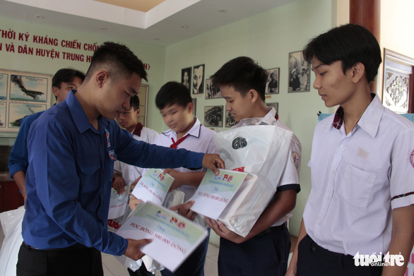 Mẹ Việt Nam anh hùng Phan Thị Tám: ‘Mong các con mãi nuôi dưỡng tình yêu nước’ - Ảnh 4. Mẹ Việt Nam anh hùng Phan Thị Tám: ‘Mong các con mãi nuôi dưỡng tình yêu nước’ - Ảnh 4.