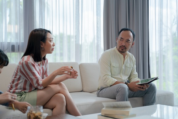 Thu Trang - Tiến Luật chờ ‘thời cơ’ khởi chiếu Chị Mười Ba phần 2 - Ảnh 1. Thu Trang - Tiến Luật chờ ‘thời cơ’ khởi chiếu Chị Mười Ba phần 2 - Ảnh 1.