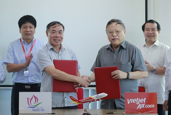 Cần gói hỗ trợ lãi suất cho hàng không - Ảnh 1. Cần gói hỗ trợ lãi suất cho hàng không - Ảnh 1.