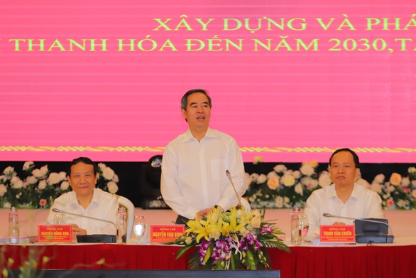 Thanh Hóa phải thành tỉnh công nghiệp trong tương lai - Ảnh 1. Thanh Hóa phải thành tỉnh công nghiệp trong tương lai - Ảnh 1.