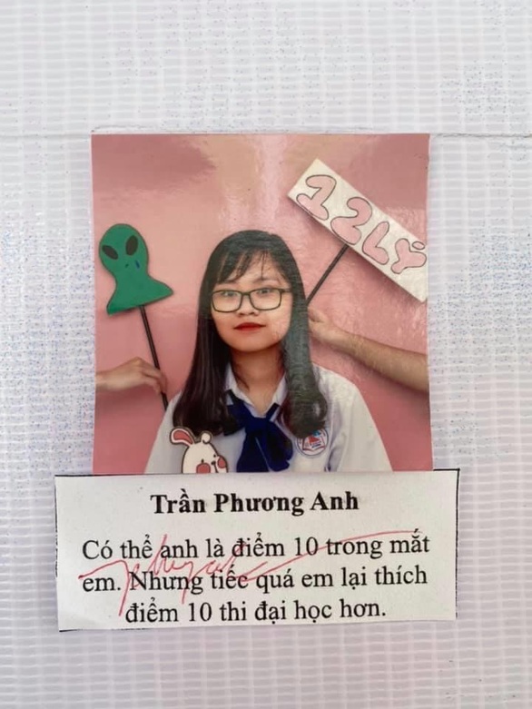 Kỷ yếu chụp như ảnh thẻ vẫn nhận ngàn tim vì các câu nói dễ thương - Ảnh 5. Kỷ yếu chụp như ảnh thẻ vẫn nhận ngàn tim vì các câu nói dễ thương - Ảnh 5.