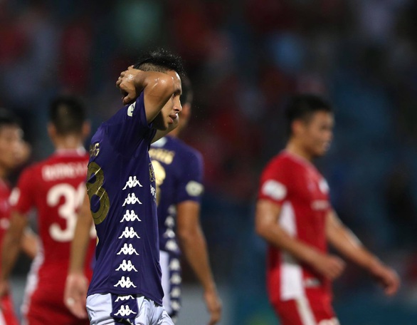 Viettel và Hà Nội níu chân nhau ở vòng 8 V-League - Ảnh 1. Viettel và Hà Nội níu chân nhau ở vòng 8 V-League - Ảnh 1.