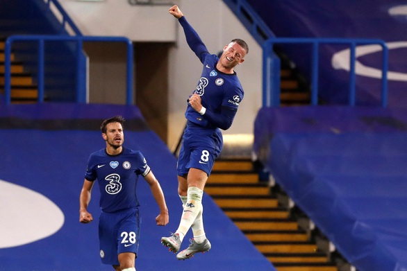 Thắng đậm Watford, Chelsea đòi lại vị trí thứ tư từ tay Man Utd - Ảnh 2. Thắng đậm Watford, Chelsea đòi lại vị trí thứ tư từ tay Man Utd - Ảnh 2.