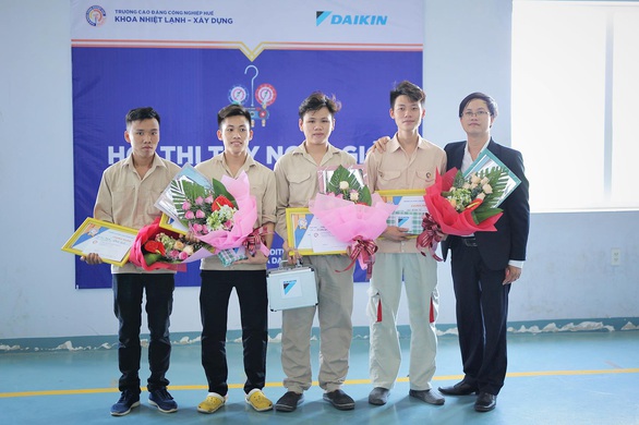 Daikin nâng cao chất lượng giáo dục nghề nghiệp - Ảnh 1. Daikin nâng cao chất lượng giáo dục nghề nghiệp - Ảnh 1.