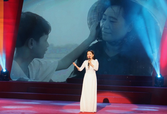 Tiếng gọi non sông – Lời tri ân những người con trung hiếu - Ảnh 3. Tiếng gọi non sông – Lời tri ân những người con trung hiếu - Ảnh 3.