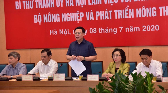 Hà Nội muốn làm đê kết hợp đường, làm đô thị hai bên sông Hồng - Ảnh 1. Hà Nội muốn làm đê kết hợp đường, làm đô thị hai bên sông Hồng - Ảnh 1.