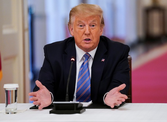 Tổng thống Trump: Đức, Thụy Điển, Đan Mạch vẫn mở trường học có sao đâu! - Ảnh 1. Tổng thống Trump: Đức, Thụy Điển, Đan Mạch vẫn mở trường học có sao đâu! - Ảnh 1.