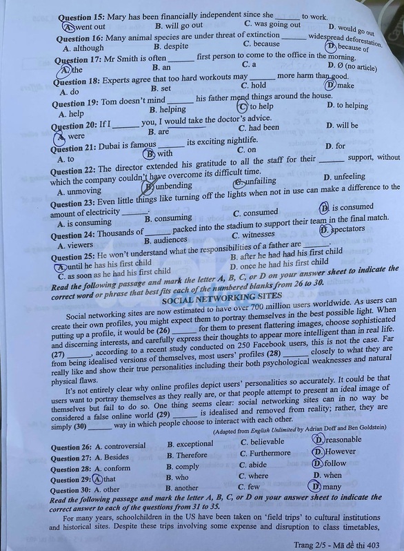Đề và bài giải tiếng Anh kỳ thi tốt nghiệp THPT 2020 - đủ 24 mã đề - Ảnh 2. Đề và bài giải tiếng Anh kỳ thi tốt nghiệp THPT 2020 - đủ 24 mã đề - Ảnh 2.