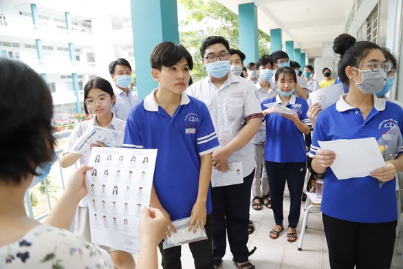 14h30 hôm nay 10-8, thí sinh thi môn ngoại ngữ tốt nghiệp THPT - Ảnh 3. 14h30 hôm nay 10-8, thí sinh thi môn ngoại ngữ tốt nghiệp THPT - Ảnh 3.
