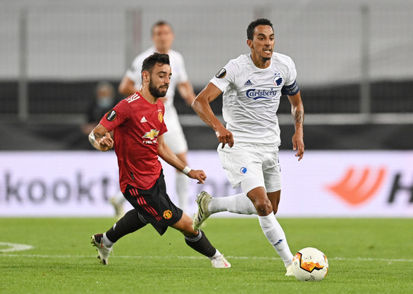 Bruno Fernandes nổ súng trong hiệp phụ, Man Utd nhọc nhằn vào bán kết Europa League - Ảnh 2.