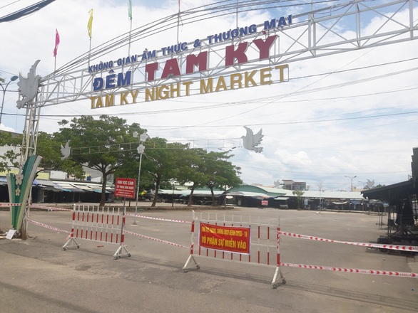Gỡ phong tỏa một khu chợ và tổ dân phố ở Tam Kỳ - Ảnh 1. Gỡ phong tỏa một khu chợ và tổ dân phố ở Tam Kỳ - Ảnh 1.