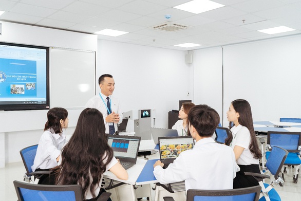Xét tuyển học bạ - hướng đi đúng đắn cho thí sinh - Ảnh 3. Xét tuyển học bạ - hướng đi đúng đắn cho thí sinh - Ảnh 3.