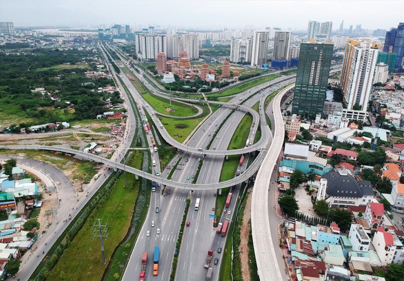 Hấp lực khó cưỡng của bất động sản sinh thái phía Đông TP.HCM - Ảnh 1. Hấp lực khó cưỡng của bất động sản sinh thái phía Đông TP.HCM - Ảnh 1.