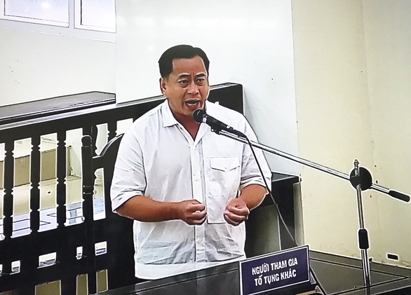 Vụ Phan Văn Anh Vũ thâu tóm nhà đất 82 Trần Quốc Toản: Ông Trương Duy Nhất y án 10 năm tù - Ảnh 2. Vụ Phan Văn Anh Vũ thâu tóm nhà đất 82 Trần Quốc Toản: Ông Trương Duy Nhất y án 10 năm tù - Ảnh 2.