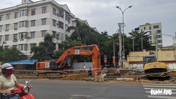Công nhân xây dựng tại Đà Nẵng nếu khó khăn liên hệ ngay chính quyền - Ảnh 1. Công nhân xây dựng tại Đà Nẵng nếu khó khăn liên hệ ngay chính quyền - Ảnh 1.