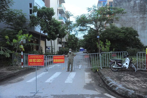Thế nào là nâng mức cảnh báo dịch tại cộng đồng? - Ảnh 1. Thế nào là nâng mức cảnh báo dịch tại cộng đồng? - Ảnh 1.