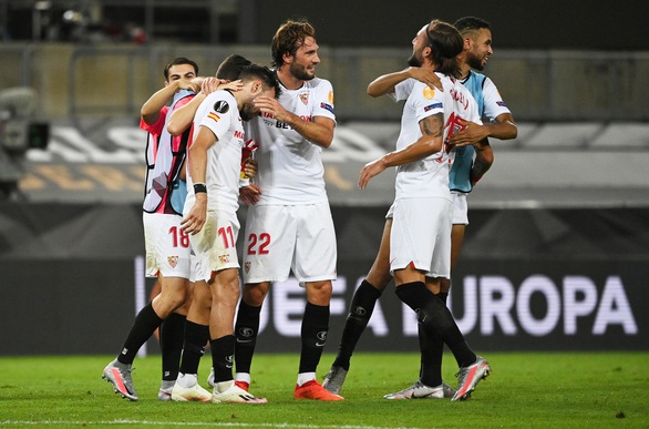 Bỏ lỡ hàng tá cơ hội, Man United bị loại ở bán kết Europa League - Ảnh 2. Bỏ lỡ hàng tá cơ hội, Man United bị loại ở bán kết Europa League - Ảnh 2.