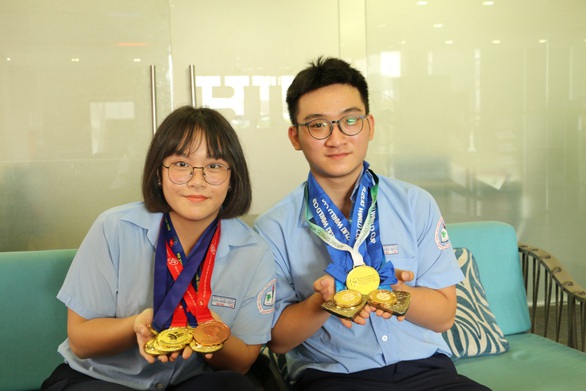 Hai kiện tướng quốc gia và quốc tế gia nhập HIU - Ảnh 2. Hai kiện tướng quốc gia và quốc tế gia nhập HIU - Ảnh 2.