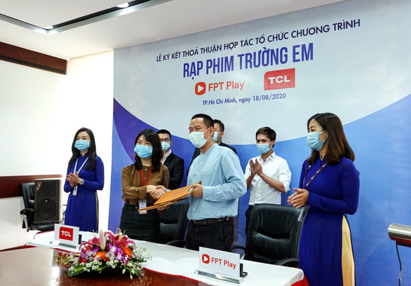 FPT Telecom và TCL Vietnam cùng khởi động Rạp phim trường em - Ảnh 1.