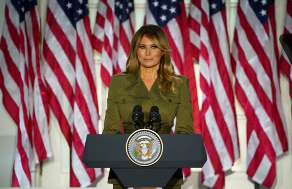 Đảng Cộng hòa ca ngợi ông Trump ở đêm đại hội thứ hai - Ảnh 1. Đảng Cộng hòa ca ngợi ông Trump ở đêm đại hội thứ hai - Ảnh 1.