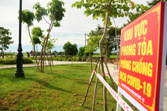 Phòng hoá Quân khu 5 phun khử trùng dập dịch tại điểm nóng Quảng Nam - Ảnh 5.