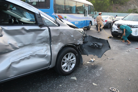 Medium strip of passenger concrete, 8 cars 'stacked' bulldozer concrete mixer - Photo 4.