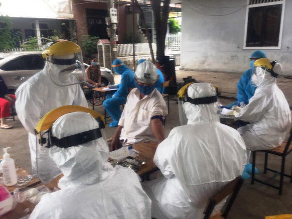 Xét nghiệm nhanh kết quả dương tính: Đừng quá hoang mang - Ảnh 1. Xét nghiệm nhanh kết quả dương tính: Đừng quá hoang mang - Ảnh 1.