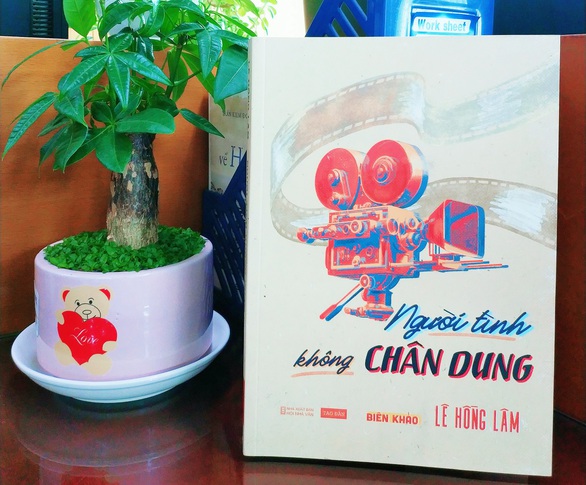Tài tử minh tinh Sài Gòn dập dìu trong cuốn Người tình không chân dung - Ảnh 2. Tài tử minh tinh Sài Gòn dập dìu trong cuốn Người tình không chân dung - Ảnh 2.