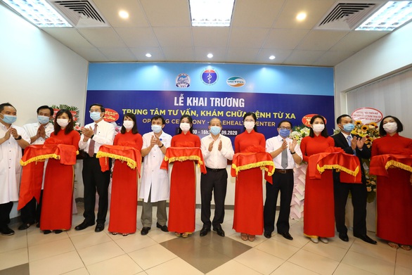 Khánh thành Trung tâm tư vấn khám chữa bệnh từ xa tại bệnh viện Trung ương Huế - Ảnh 1. Khánh thành Trung tâm tư vấn khám chữa bệnh từ xa tại bệnh viện Trung ương Huế - Ảnh 1.