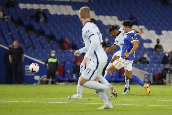 Siêu phẩm nã đại bác của Reece James giúp Chelsea thắng dễ Brighton - Ảnh 3. Siêu phẩm nã đại bác của Reece James giúp Chelsea thắng dễ Brighton - Ảnh 3.