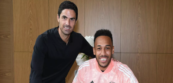 Arsenal trói chân 'sát thủ' Aubameyang đến năm 2023 - Ảnh 1.