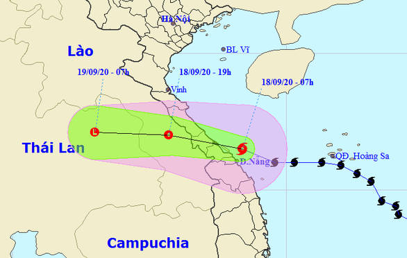 Bão số 5 vào Quảng Bình - Thừa Thiên Huế, suy yếu thành áp thấp nhiệt đới - Ảnh 1.