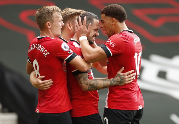 Son Heung-Min lập cú poker, Tottenham thắng đậm Southampton - Ảnh 1. Son Heung-Min lập cú poker, Tottenham thắng đậm Southampton - Ảnh 1.