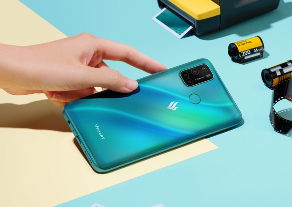 VinSmart ra mắt smartphone Vsmart Joy 4 cho người dùng trẻ - Ảnh 1. VinSmart ra mắt smartphone Vsmart Joy 4 cho người dùng trẻ - Ảnh 1.