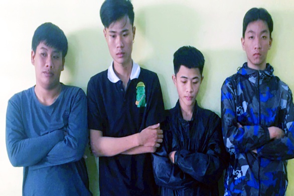 Bắt nhóm thanh, thiếu niên chuyên cướp xe máy phụ nữ - Ảnh 1. Bắt nhóm thanh, thiếu niên chuyên cướp xe máy phụ nữ - Ảnh 1.