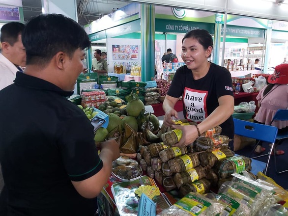 Gần 2.000 mặt hàng đặc sản, nông sản tiếp cận người tiêu dùng TP.HCM - Ảnh 1. Gần 2.000 mặt hàng đặc sản, nông sản tiếp cận người tiêu dùng TP.HCM - Ảnh 1.